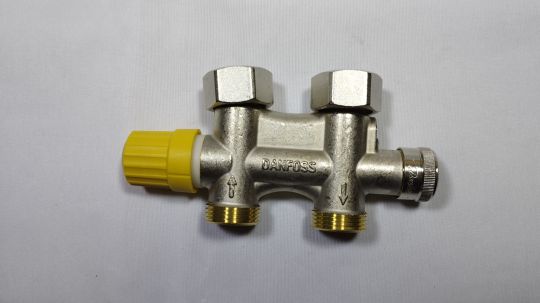 Danfoss 013G4742 - VHS кл. т/рег. прямой 1/2" * 3/4"