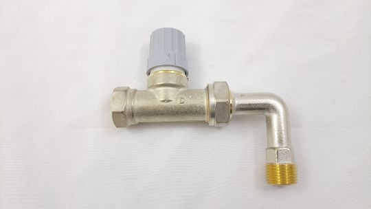 Danfoss 013G7042 - RTR-KE Клапан терморег. 15