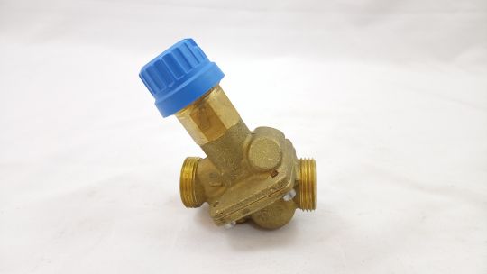 Danfoss 003Z1802 - AQT клапан DN 15, без изм. нип
