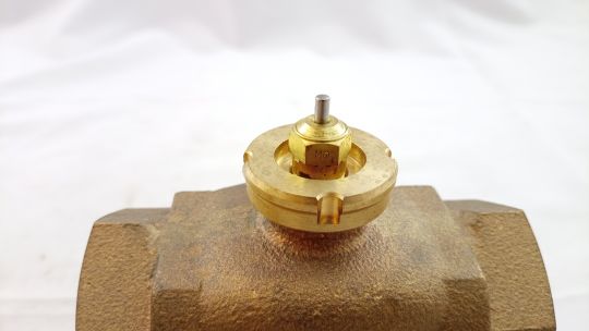 Danfoss 065F0032 - Регулирующий клапан 3-ходовой VMV Ду 32