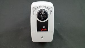 Danfoss 082H0163 - AMV 435 Эл.привод имп., 230В пер. тока