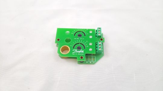 Danfoss 082G3201 - Концевые выключатели