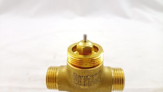 Danfoss 065Z2083 - Клапан регулирующий, трехходовой VZL 3 Ру 16 Ду 15 Kv 1,0 T=1200C