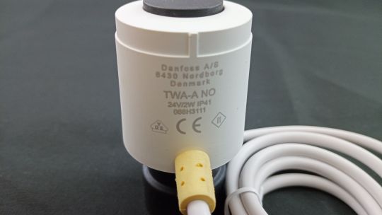 Danfoss 088H3111 - Термоэлектрический привод TWA-A, 24 В, нормально открытый