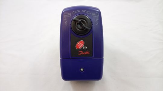 082H0111 Электропривод аналоговый Danfoss AME 335 корпус треснутый
