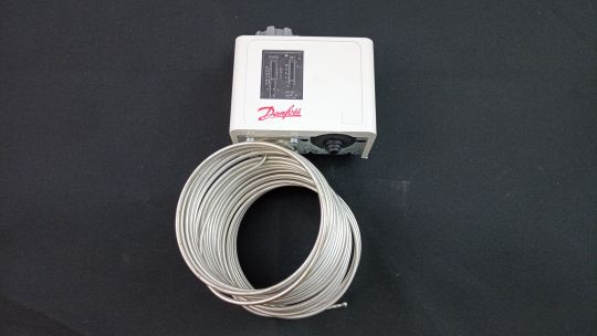 060L126466 Термостат капиллярный Danfoss KP61 6m