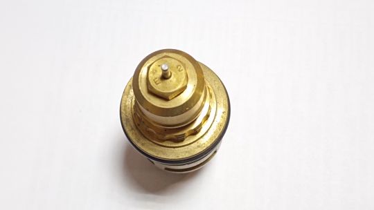 013G8670 Клапанная вставка RA-G DN 20